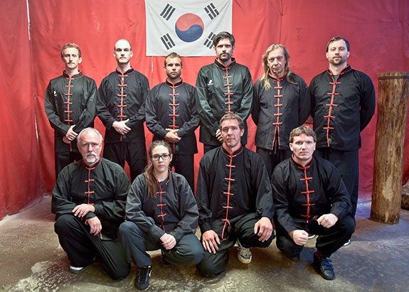 Trainer und Studenten der Kampfkunst-Schule Nord Shaolin Kung Fu Wien - Juni 2017